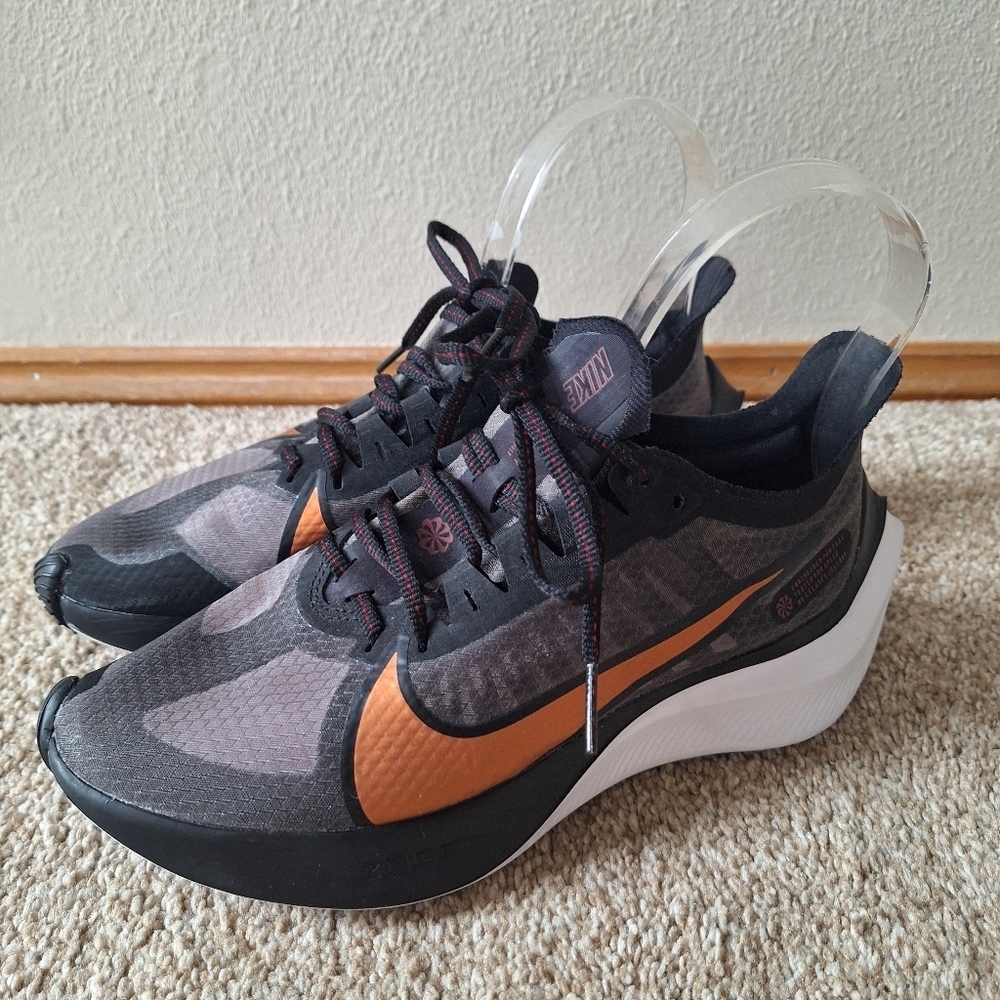 Nike Zoom Gravity Smoke Grey Metallic Running Shoes Copper Womens Size 6.5